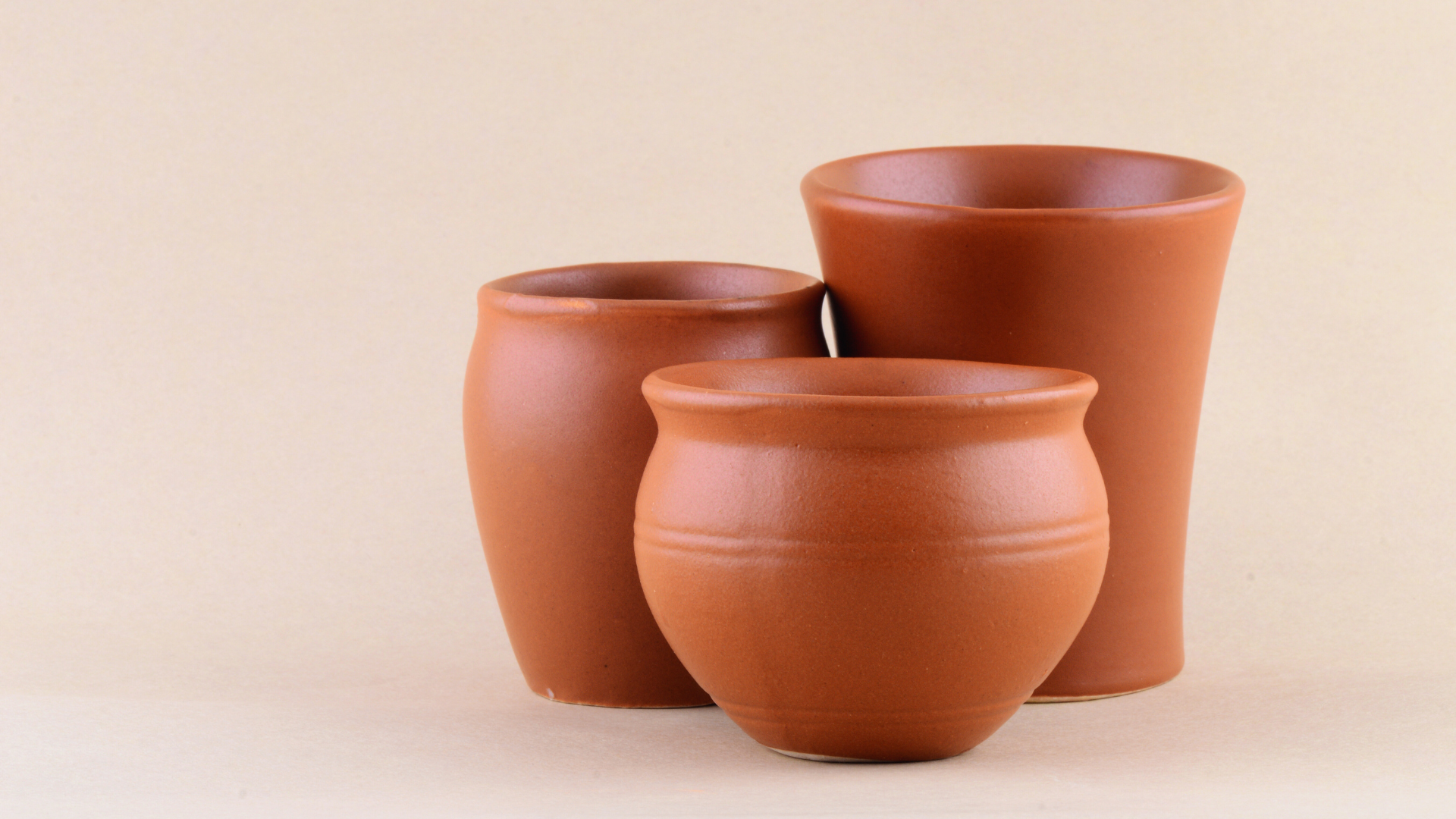 The Role of Handmade Goods in a Sustainable Home: Enhancing Eco-Friendly Living and Unique Style